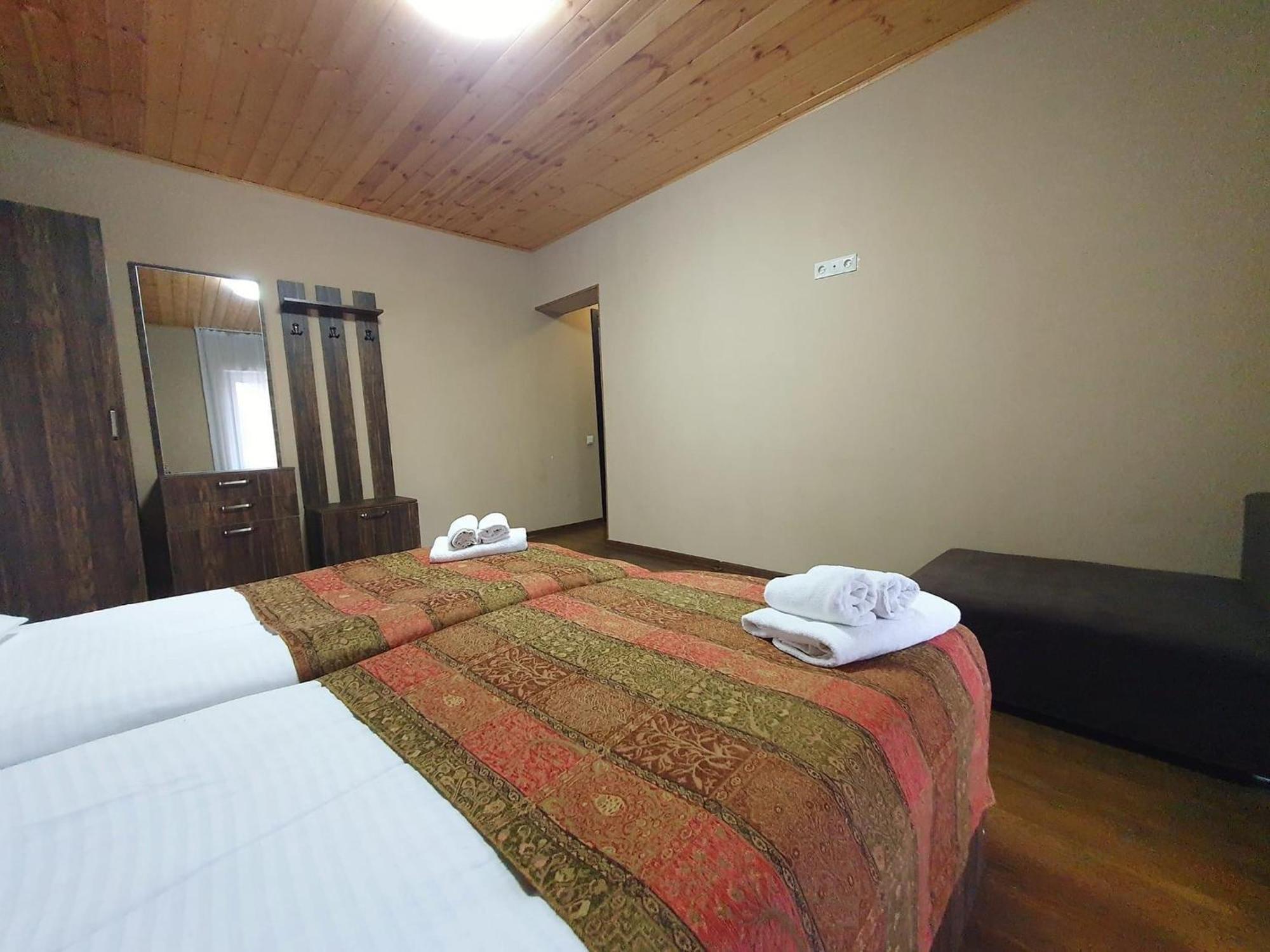 Hotel Shgedi Mestia Extérieur photo