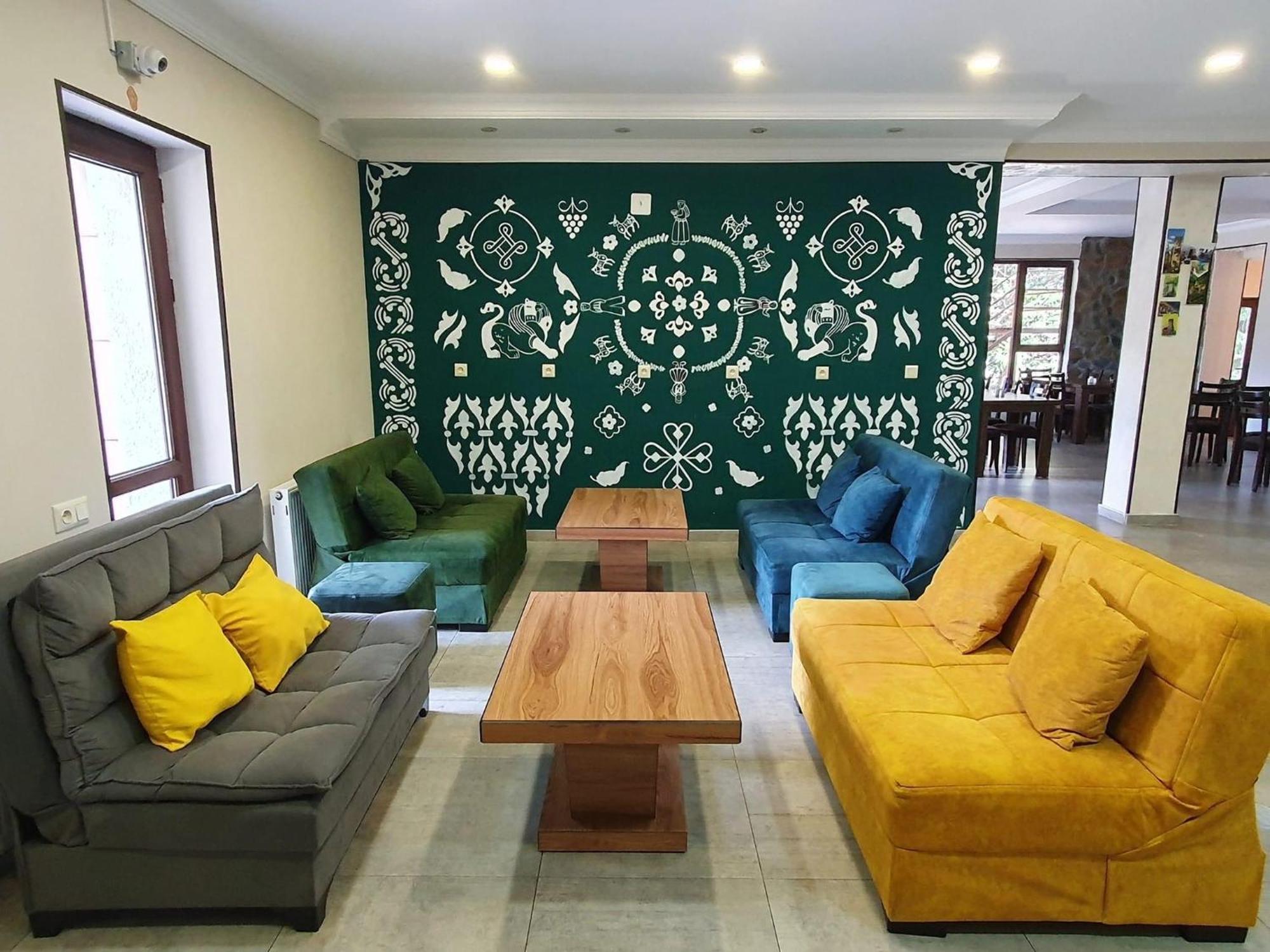 Hotel Shgedi Mestia Extérieur photo
